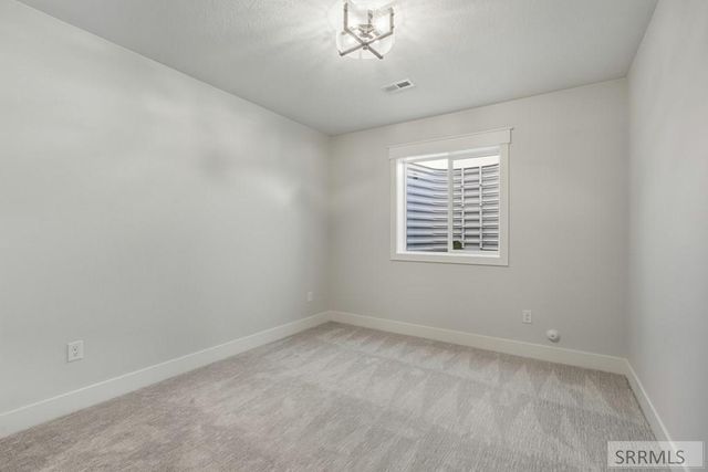 834 E 1580 N, Shelley, ID 83274