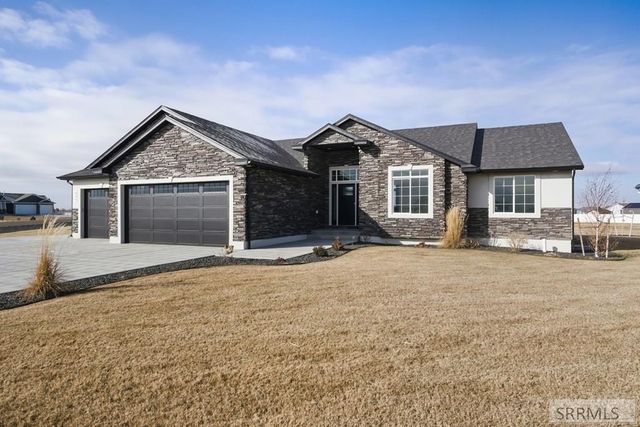 834 E 1580 N, Shelley, ID 83274