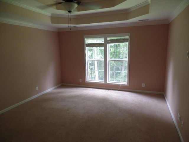 4381 Taylor Hall Ln, Adams, TN 37010