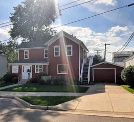 250 Peru Street, Paw Paw, IL 61353