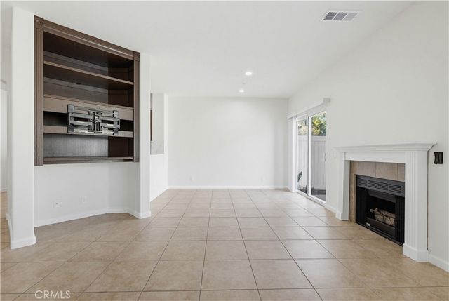 24 Heritage, Aliso Viejo, CA 92656