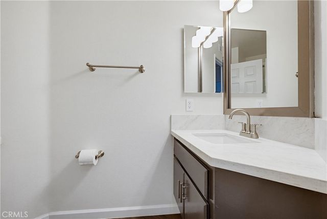 24 Heritage, Aliso Viejo, CA 92656