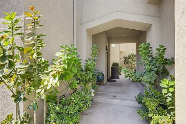 24 Heritage, Aliso Viejo, CA 92656
