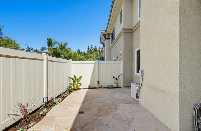 24 Heritage, Aliso Viejo, CA 92656
