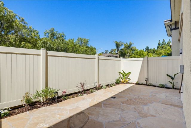 24 Heritage, Aliso Viejo, CA 92656