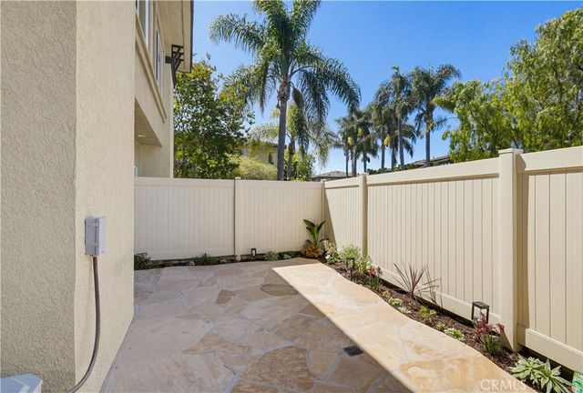 24 Heritage, Aliso Viejo, CA 92656