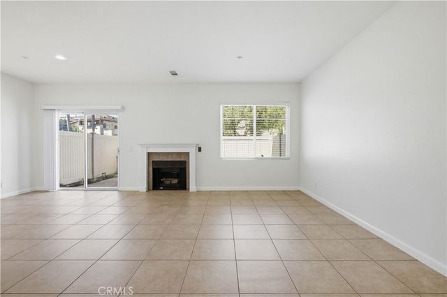 24 Heritage, Aliso Viejo, CA 92656
