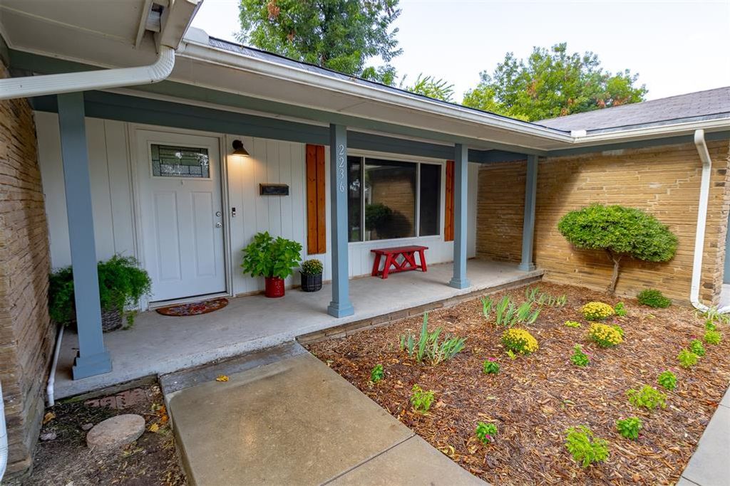 2236 Carlton Way, Oklahoma City, OK 73120