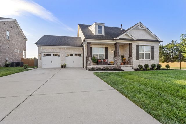 213 Caroline Way, Mount Juliet, TN 37122