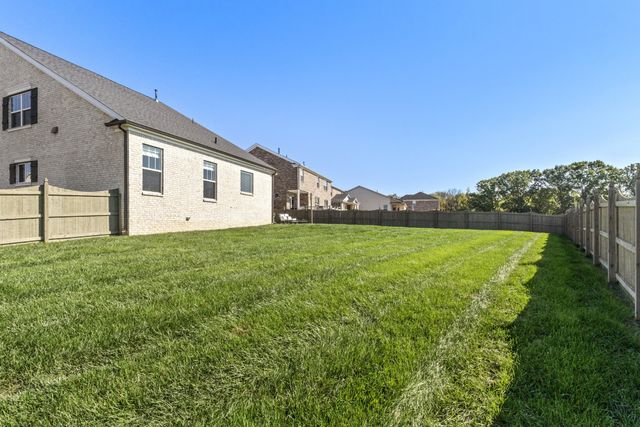 213 Caroline Way, Mount Juliet, TN 37122