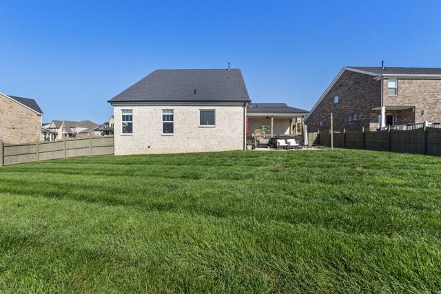 213 Caroline Way, Mount Juliet, TN 37122
