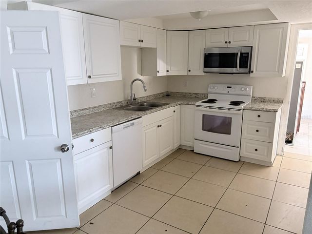 3818 MOOG ROAD, Holiday, FL 34691