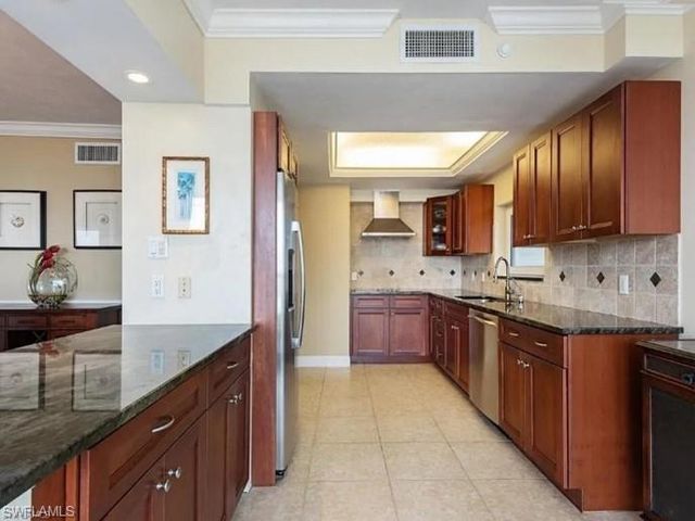 4031 Gulf Shore BLVD N PH2C, Naples, FL 34103