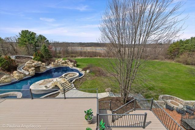 419 N Valley Hill Road, Bull Valley, IL 60098