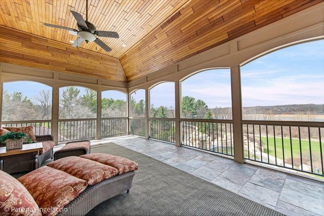 419 N Valley Hill Road, Bull Valley, IL 60098