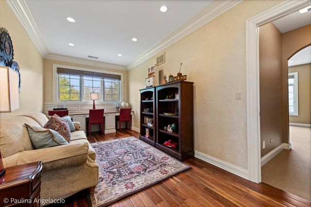 419 N Valley Hill Road, Bull Valley, IL 60098
