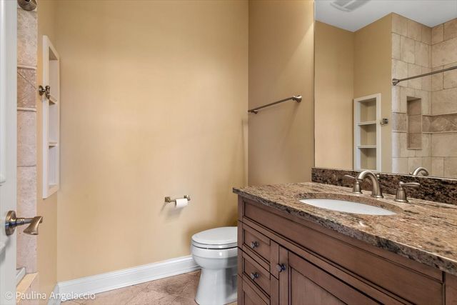 419 N Valley Hill Road, Bull Valley, IL 60098
