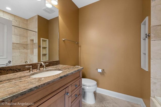 419 N Valley Hill Road, Bull Valley, IL 60098