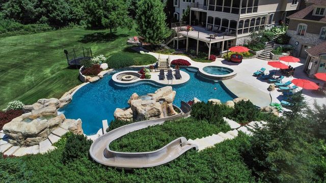 419 N Valley Hill Road, Bull Valley, IL 60098