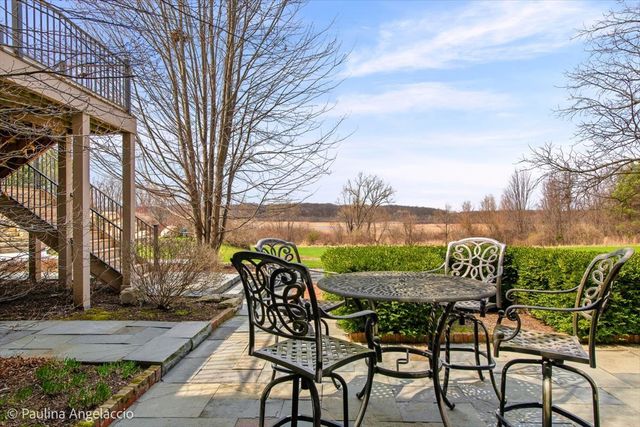 419 N Valley Hill Road, Bull Valley, IL 60098
