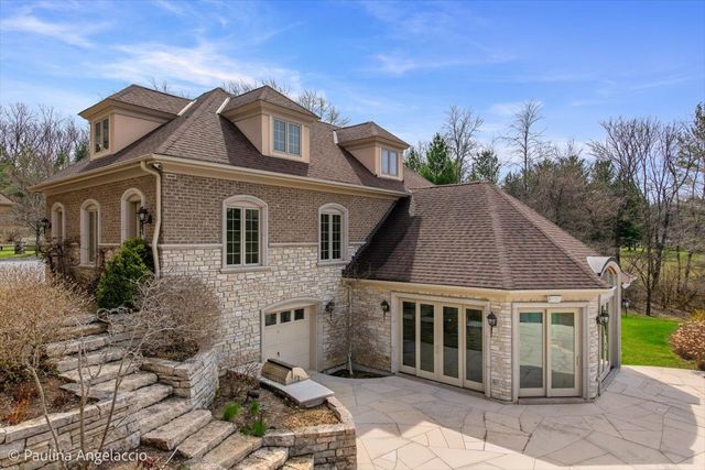 419 N Valley Hill Road, Bull Valley, IL 60098