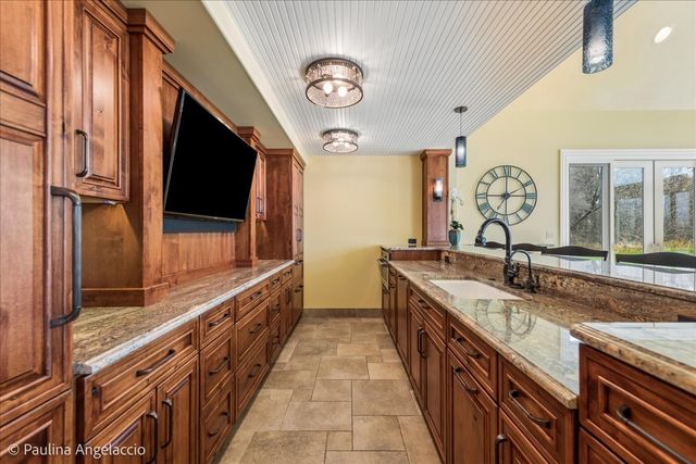 419 N Valley Hill Road, Bull Valley, IL 60098
