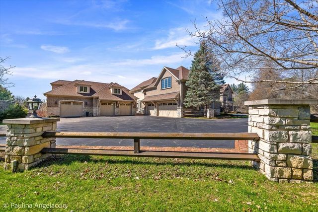 419 N Valley Hill Road, Bull Valley, IL 60098