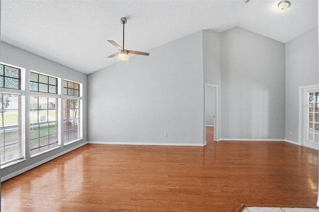 733 SWAYING PALM DRIVE, Apopka, FL 32712