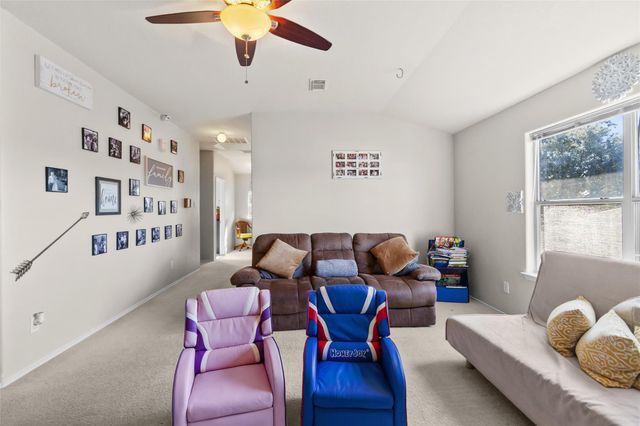 615 Ashlen Drive, Houston, TX 77073