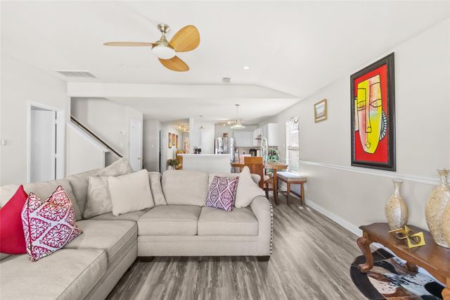 615 Ashlen Drive, Houston, TX 77073