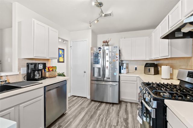 615 Ashlen Drive, Houston, TX 77073