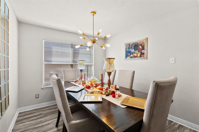 615 Ashlen Drive, Houston, TX 77073