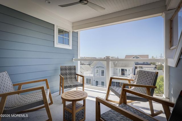 116 8th Avenue, Mantoloking, NJ 08738