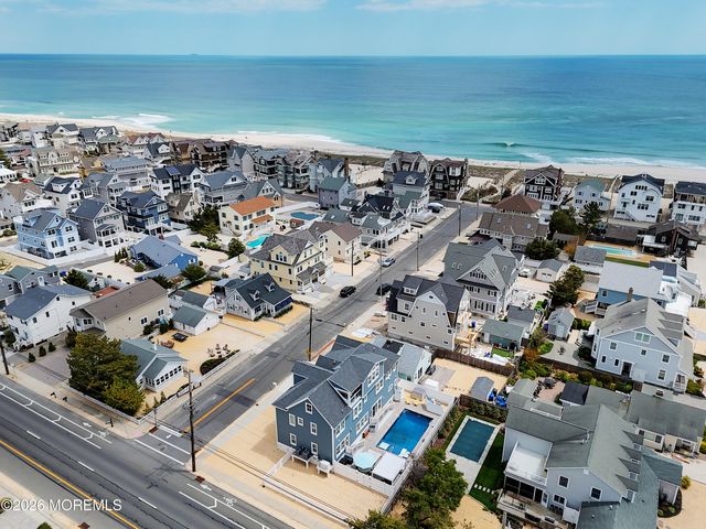 116 8th Avenue, Mantoloking, NJ 08738