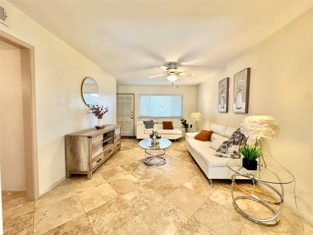 4040 San Felipe 238, Houston, TX 77027