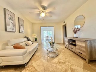 4040 San Felipe 238, Houston, TX 77027