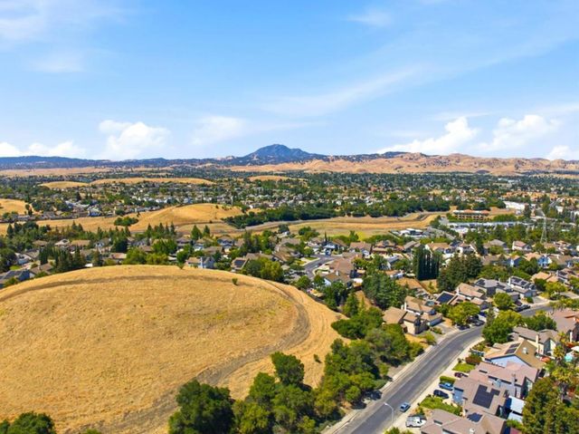 3108 Sunflower Drive, Antioch, CA 94531