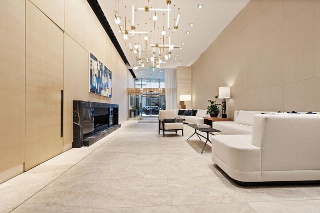 2 Avery Street PH1H, Boston, MA 02111