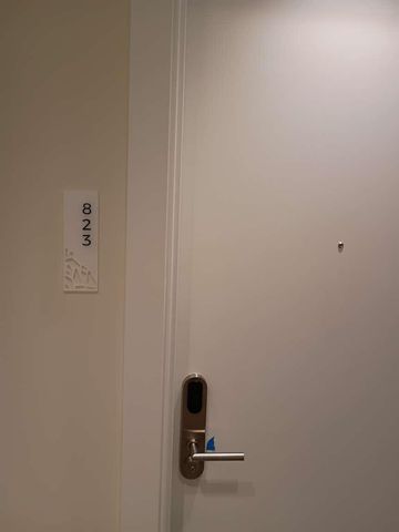 220 Lake Shore Drive 823, West Palm Beach, FL 33403