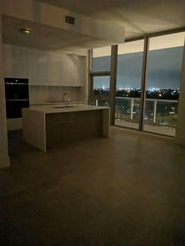 220 Lake Shore Drive 823, West Palm Beach, FL 33403