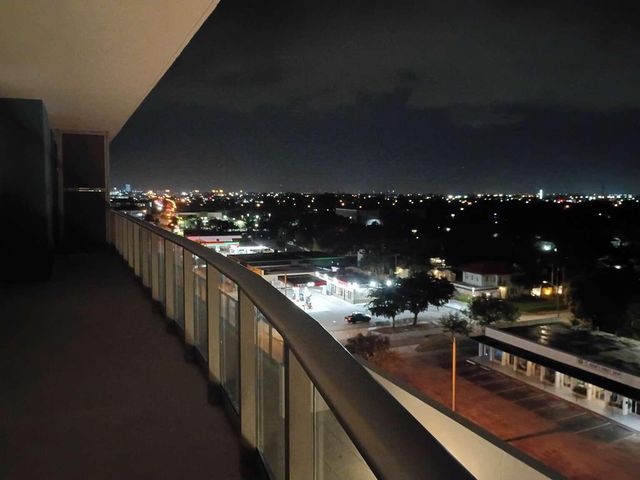 220 Lake Shore Drive 823, West Palm Beach, FL 33403