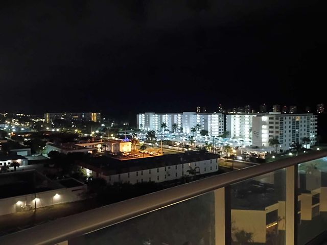 220 Lake Shore Drive 823, West Palm Beach, FL 33403