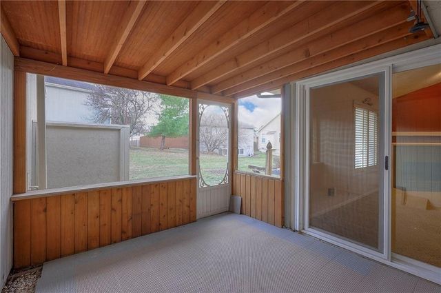 12441 Charlotte Street, Kansas City, MO 64146