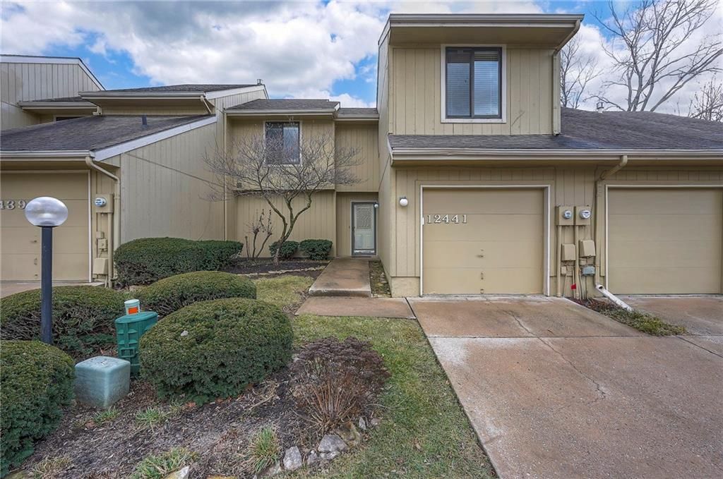 12441 Charlotte Street, Kansas City, MO 64146