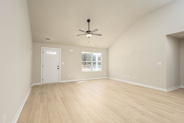 103 Cherry Blossom Way, Dickson, TN 37055