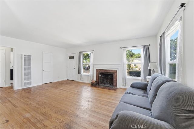 20926 Brighton Avenue, Torrance, CA 90501