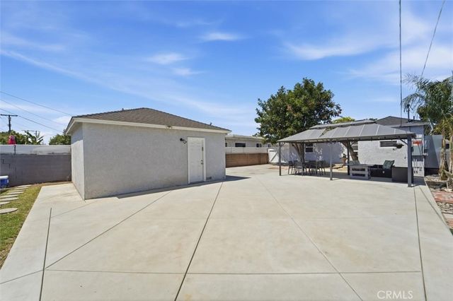 20926 Brighton Avenue, Torrance, CA 90501