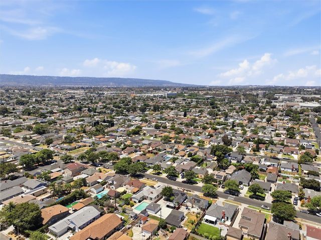 20926 Brighton Avenue, Torrance, CA 90501