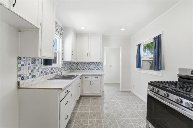 20926 Brighton Avenue, Torrance, CA 90501