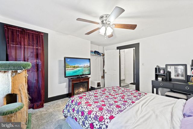 210 YORK ST, Burlington, NJ 08016